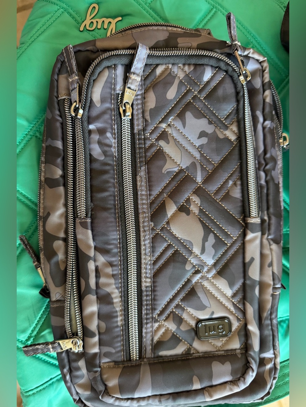 RARE ⭐️  Lug Tailback Sling Camo🥂nwot